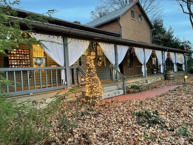 Watson Estate Bnb & Deer Creek Winery 유니언타운 외부 사진
